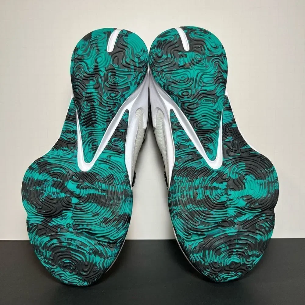 Unisex NIKE Zoom Freak 3 Clear Emerald Athletic Shoes / Size 6.5 Mens - 8 Womens